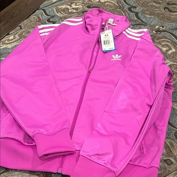 Adidas women’s Vibrant Purple Jacket - Picture 4 of 5